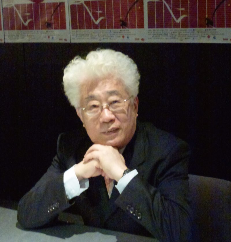 潘皇龍